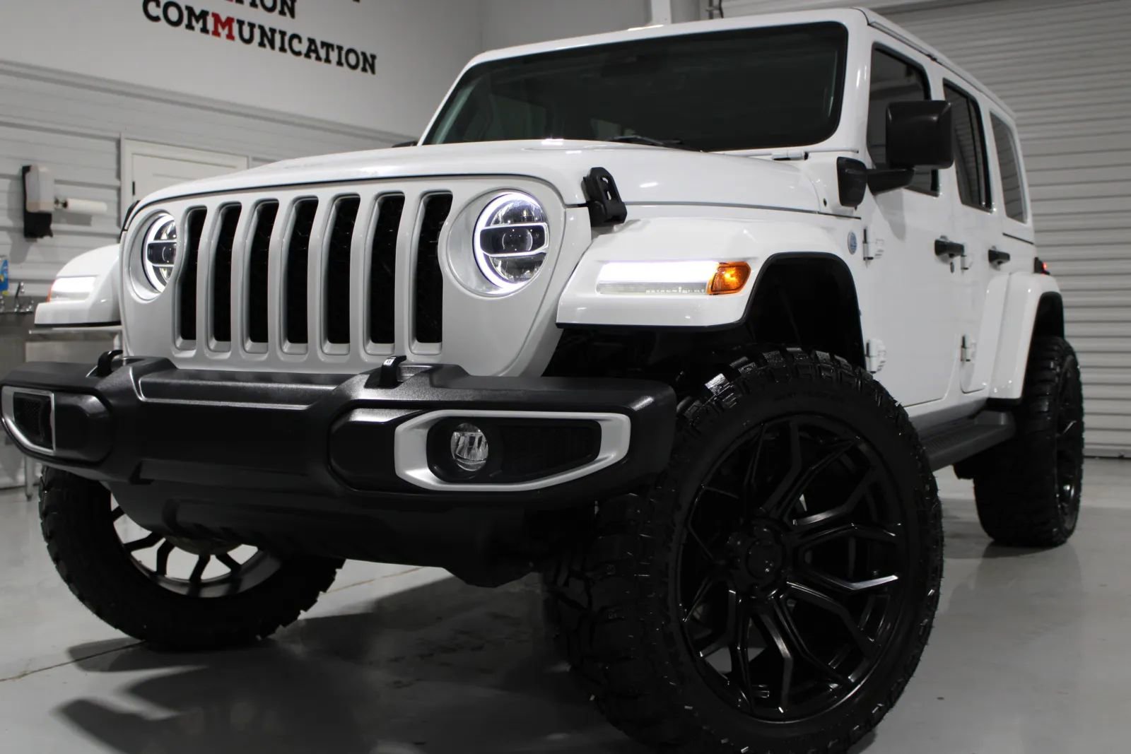 Used 2021 Jeep Wrangler Unlimited Sahara w/ Cold Weather Group image 1