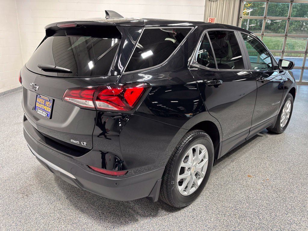 Used 2024 Chevrolet Equinox LT w/ LPO, Floor Liner Package AWD/4WD image 7
