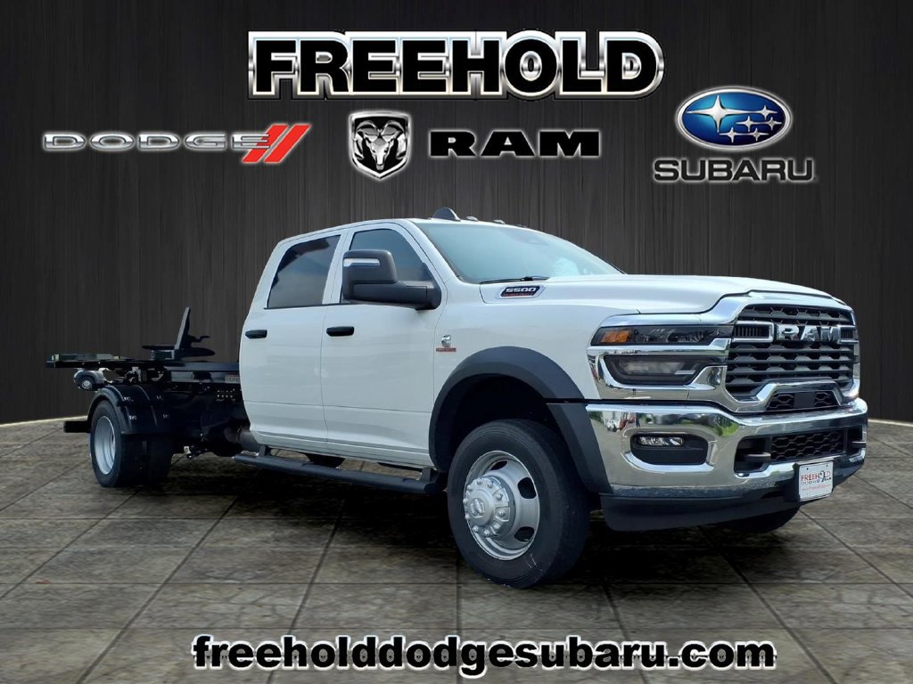 New 2026 RAM 5500 Tradesman w/ Chrome Appearance Group