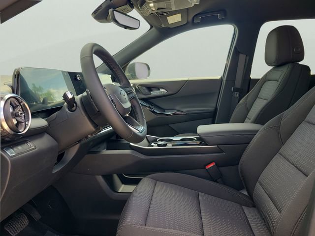 New 2026 Chevrolet Equinox LT w/ Midnight Edition FWD image 17