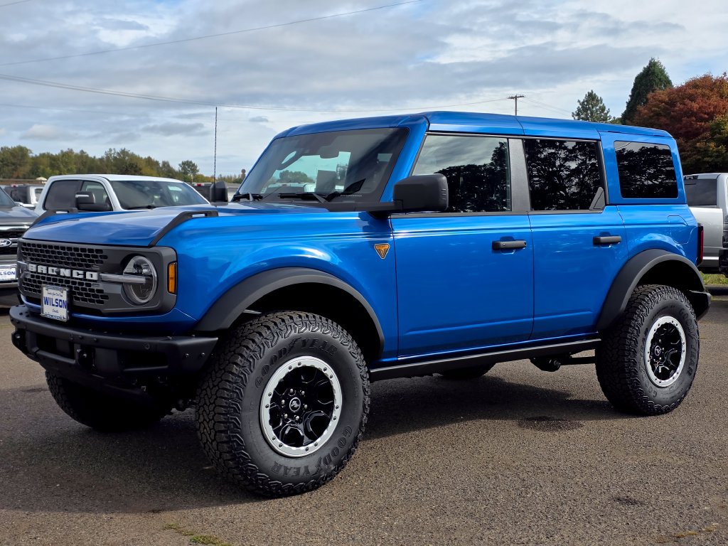 New 2026 Ford Bronco Badlands AWD/4WD image 1