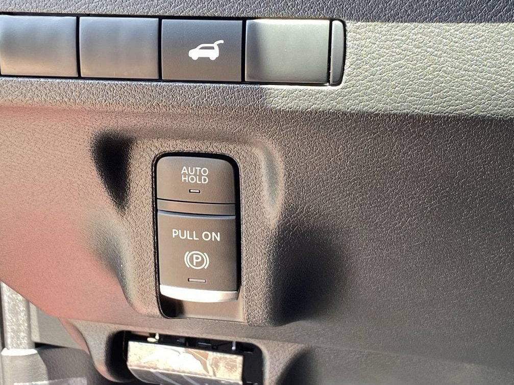 New 2026 Nissan Murano SV AWD/4WD image 31