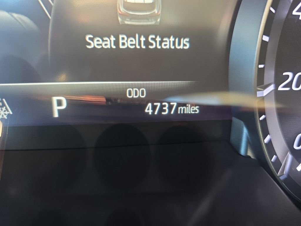 Used 2023 Toyota Highlander XLE image 13