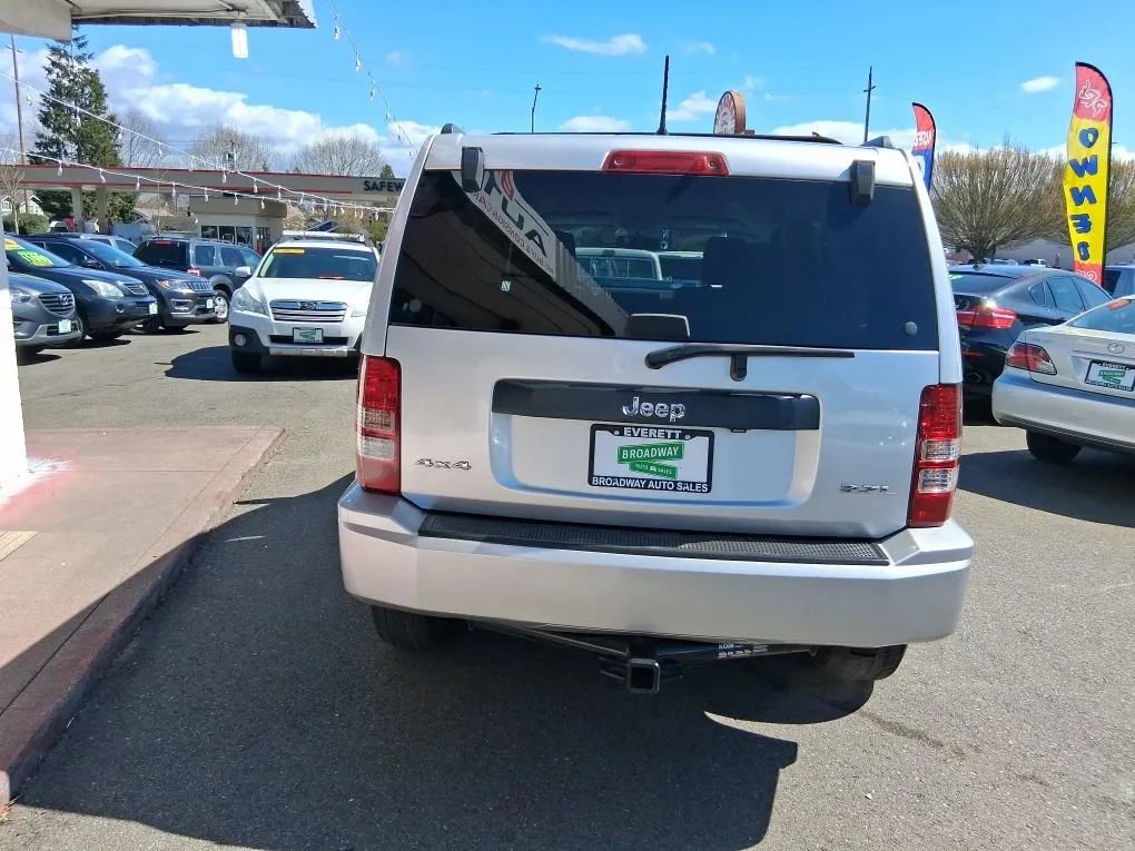 Used 2008 Jeep Liberty Sport w/ Popular Equipment Group image 6