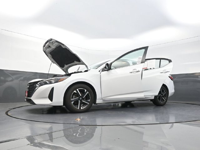 Used 2024 Nissan Sentra SV FWD image 41