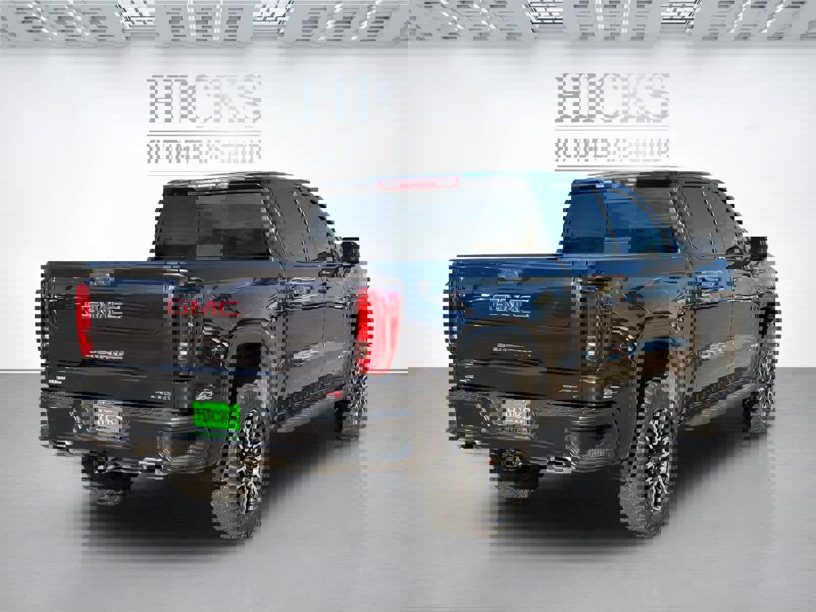 Used 2022 GMC Sierra 1500 AT4 w/ Technology Package image 5