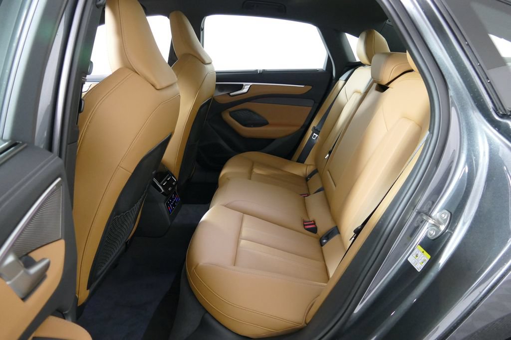 New 2026 Audi A6 Premium Plus AWD/4WD image 10