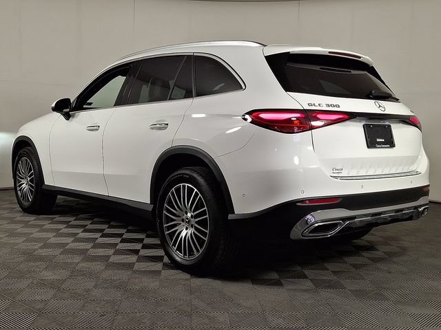Used 2026 Mercedes-Benz GLC 300 4MATIC image 7
