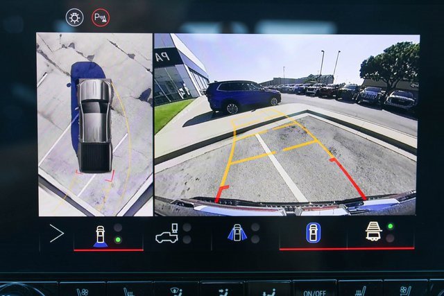 New 2026 GMC Canyon Denali image 27