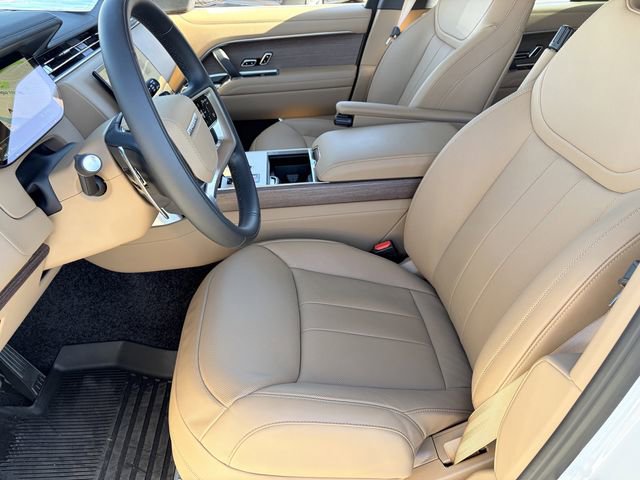 New 2026 Land Rover Range Rover SE image 5