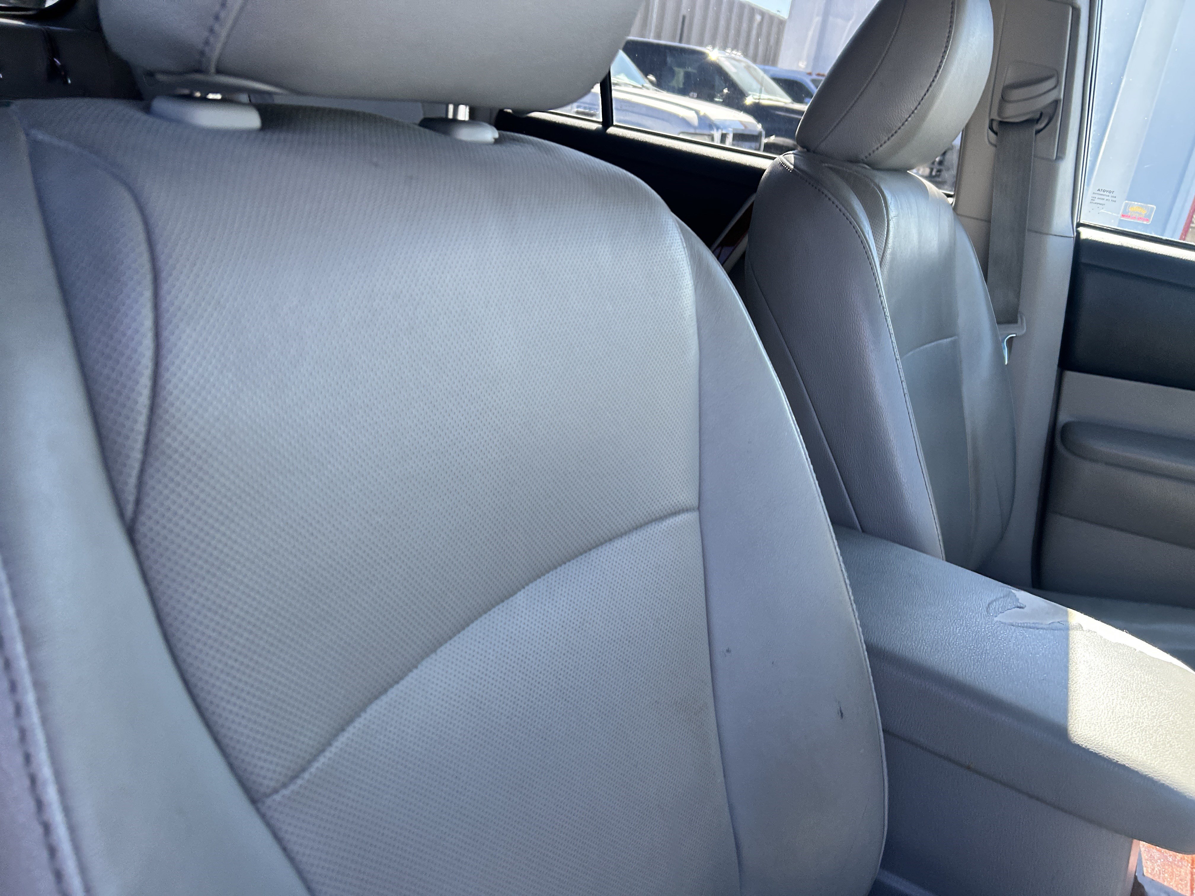 Used 2013 Toyota Highlander Limited AWD/4WD image 13