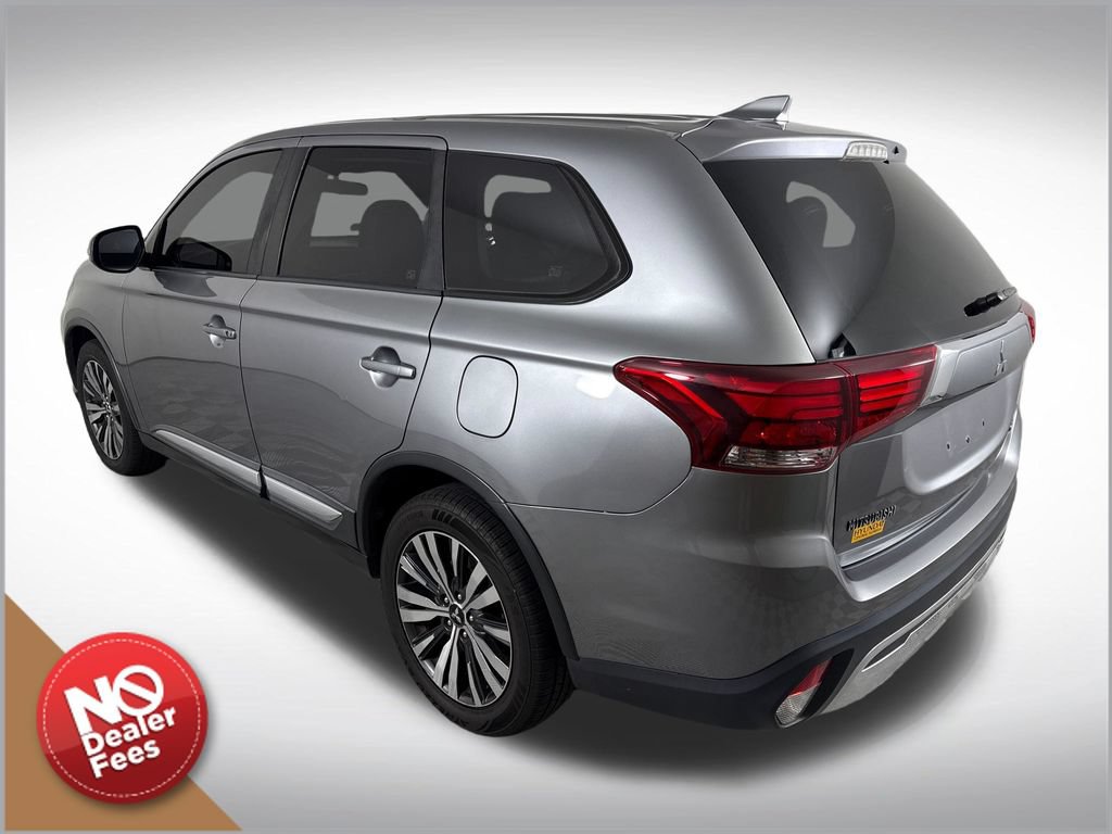 Used 2019 Mitsubishi Outlander SE AWD/4WD image 4