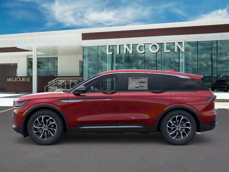 New 2026 Lincoln Nautilus Premier image 3
