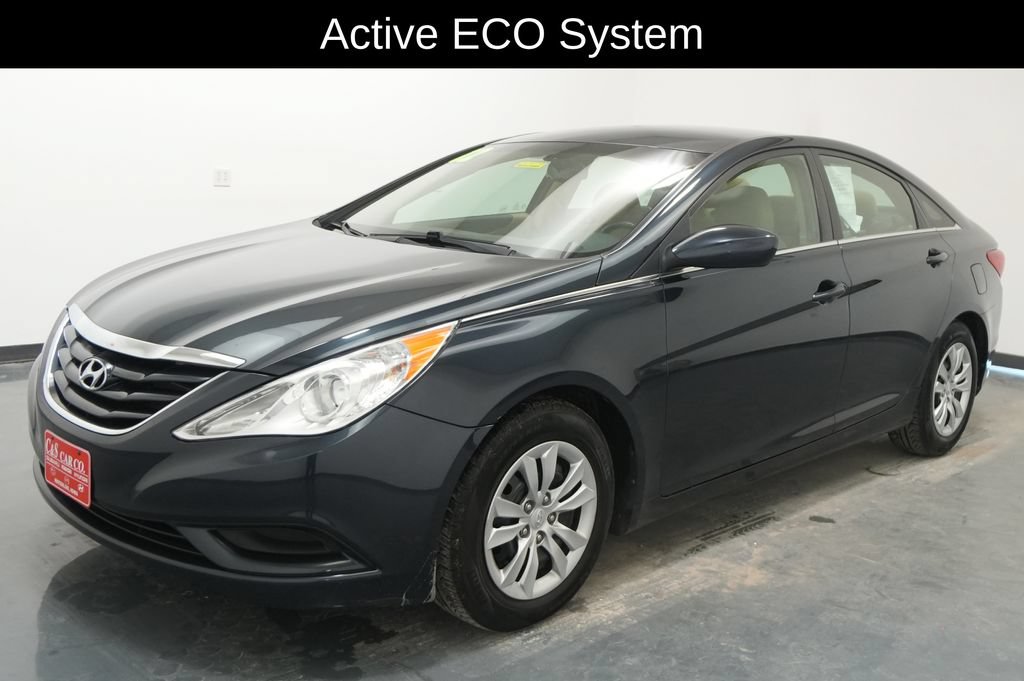 Used 2012 Hyundai Sonata GLS FWD image 3