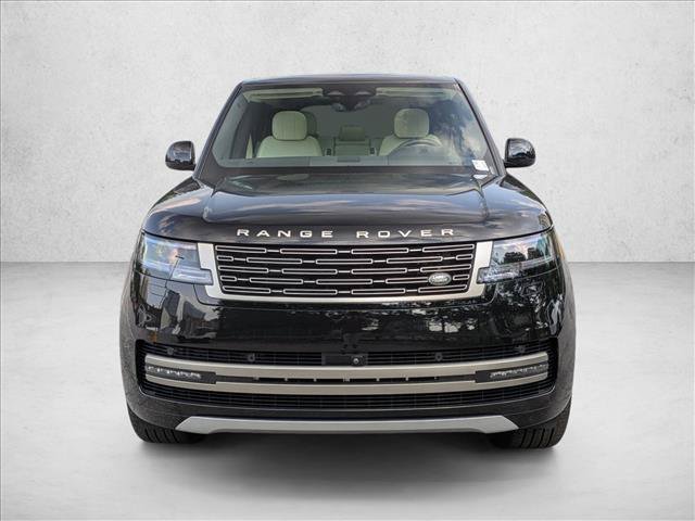 Certified 2025 Land Rover Range Rover SE AWD/4WD image 2