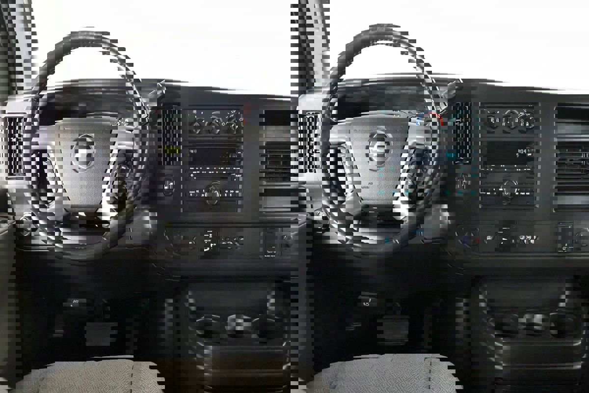 Used 2016 Chevrolet Express 2500 LS RWD image 25