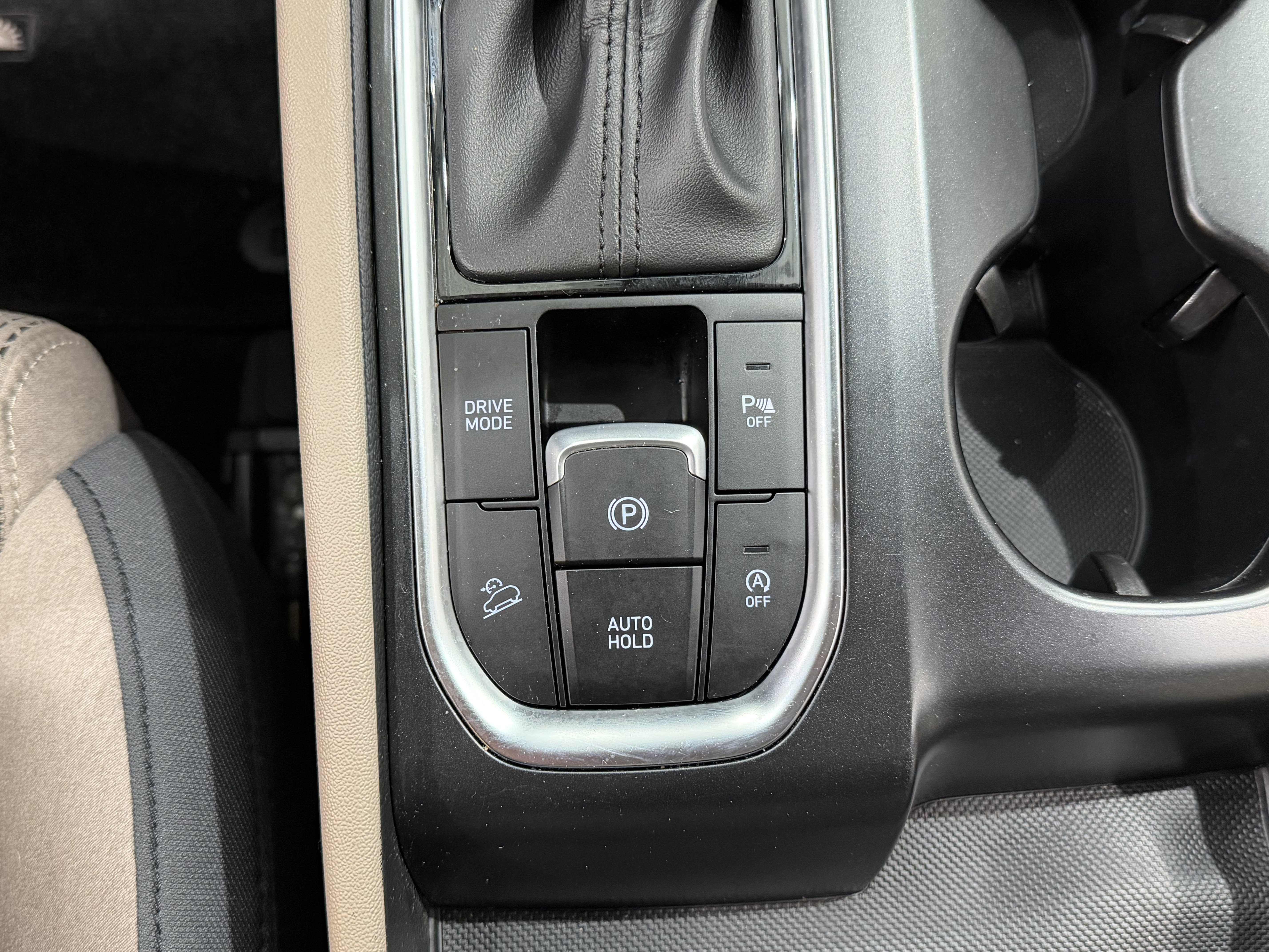 Used 2020 Hyundai Santa Fe SEL w/ Convenience Package AWD/4WD image 28