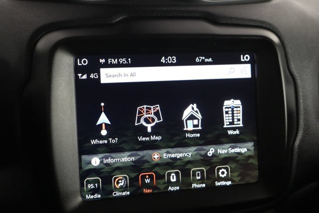 Used 2023 Jeep Renegade Latitude w/ Sun & Fun Group AWD/4WD image 31