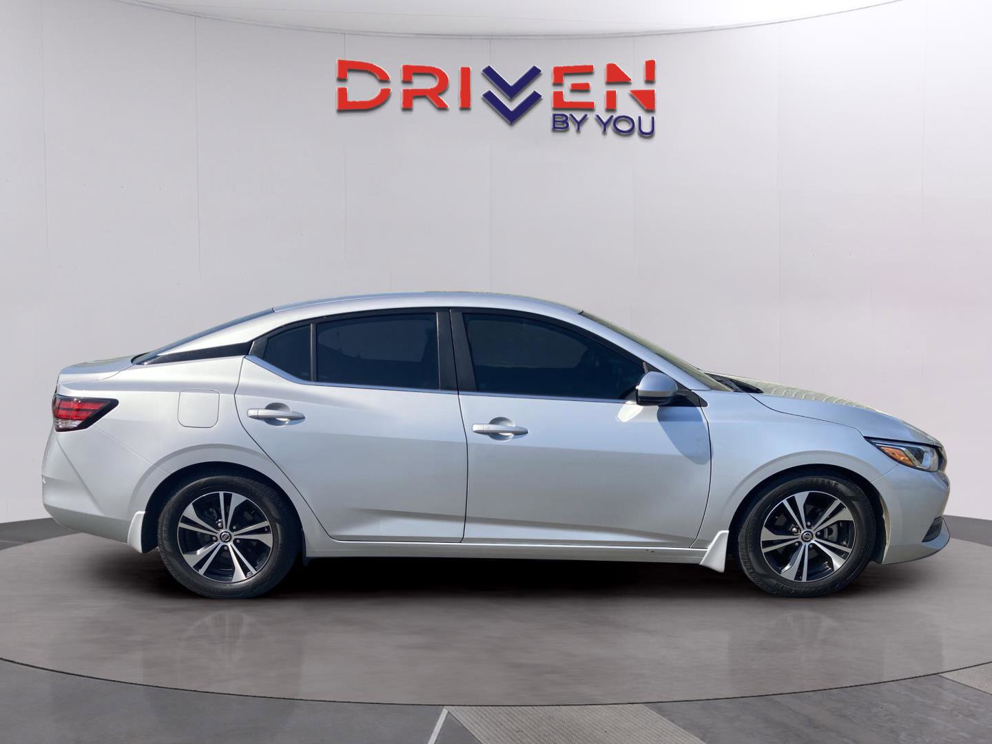 Used 2020 Nissan Sentra SV image 7