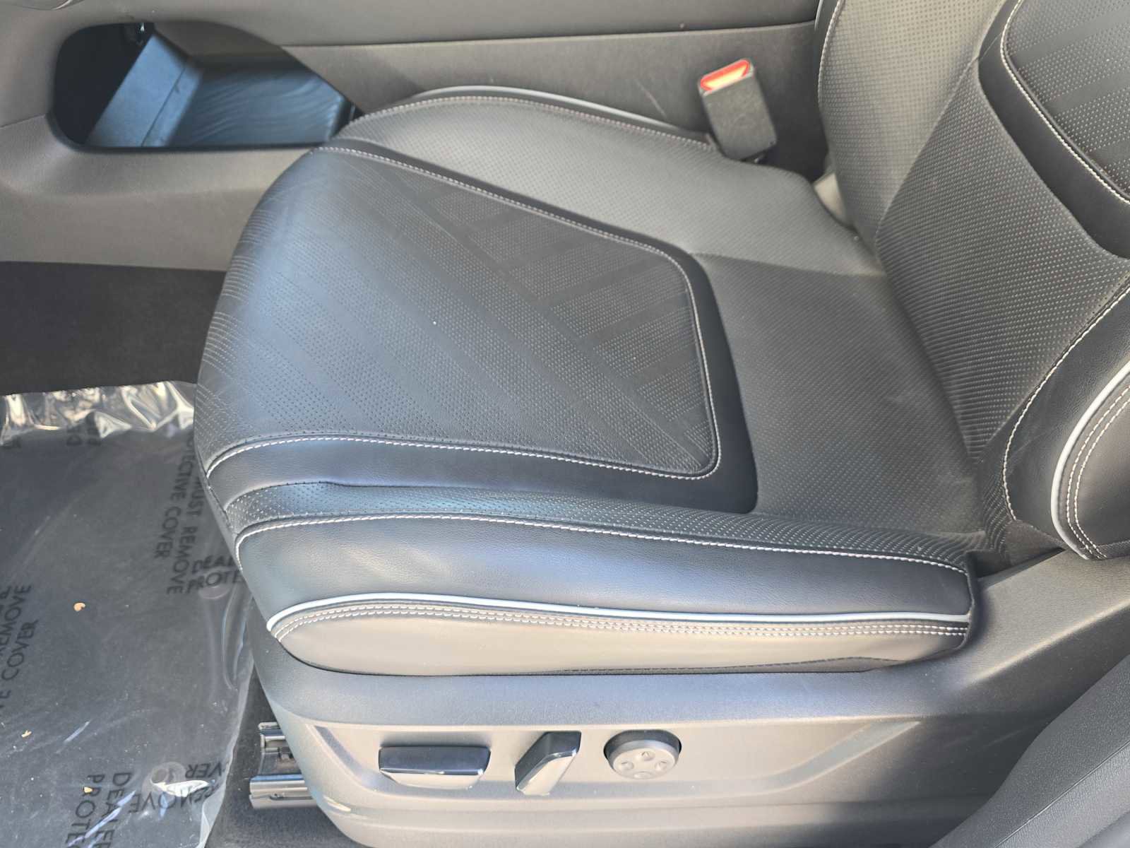 Certified 2025 INFINITI QX80 Luxe image 16