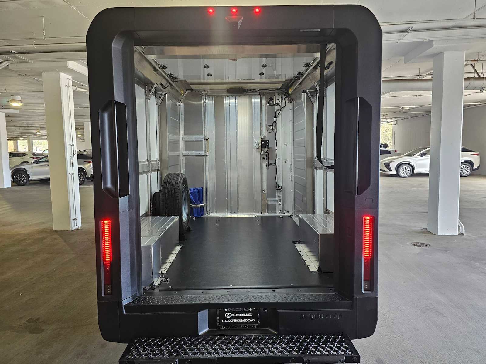 Used 2025 Chevrolet Brightdrop 400 image 15