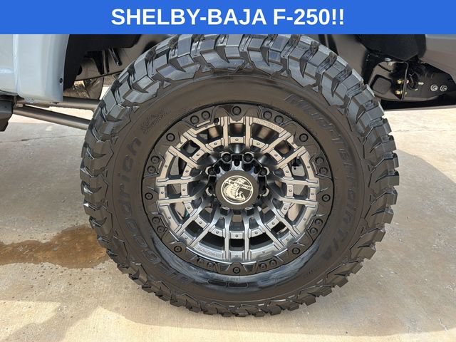 New 2026 Ford F250 Lariat w/ Black Appearance Package AWD/4WD image 9