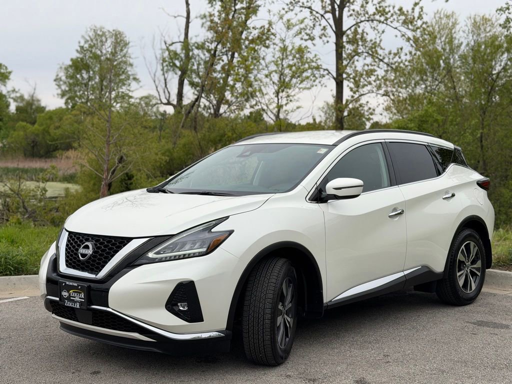 Used 2024 Nissan Murano SV AWD/4WD image 3
