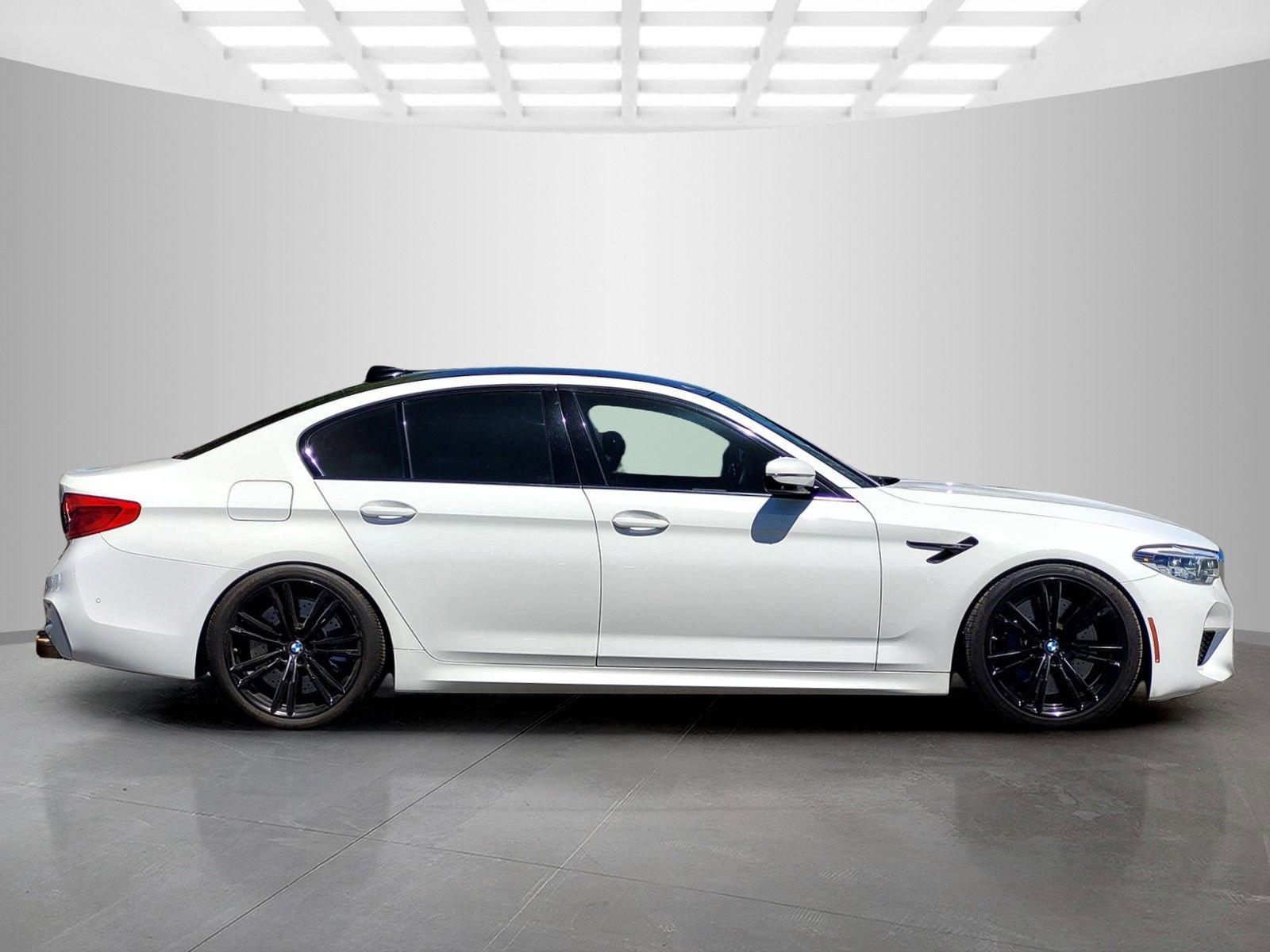 Used 2019 BMW M5 w/ Executive Package AWD/4WD image 7
