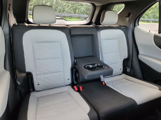 Used 2020 Chevrolet Equinox LS w/ LS Convenience Package FWD image 31