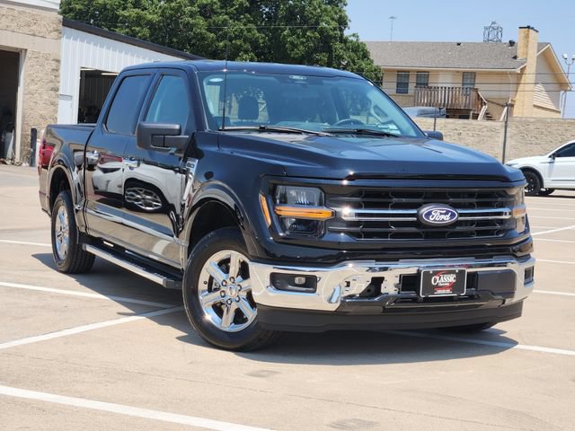 Used 2025 Ford F150 XLT w/ Equipment Group 301A Standard RWD image 2
