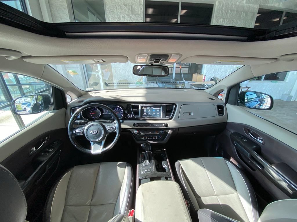 Used 2016 Kia Sedona SX Limited FWD image 23