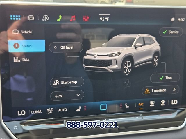 New 2026 Volkswagen Tiguan SE FWD image 16