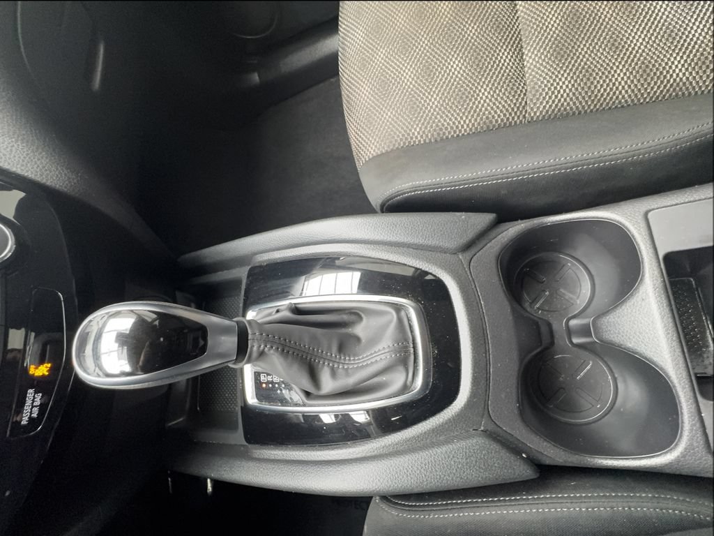 Used 2020 Nissan Rogue Sport SV FWD image 42