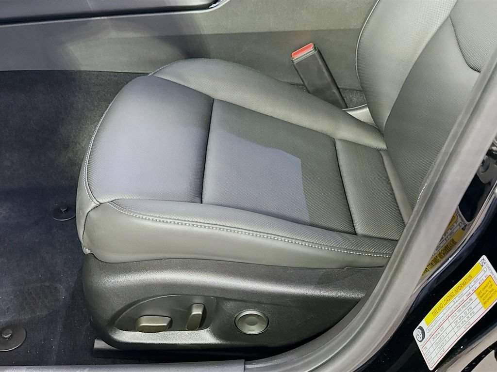 New 2025 Cadillac CT4 Premium Luxury AWD/4WD image 17