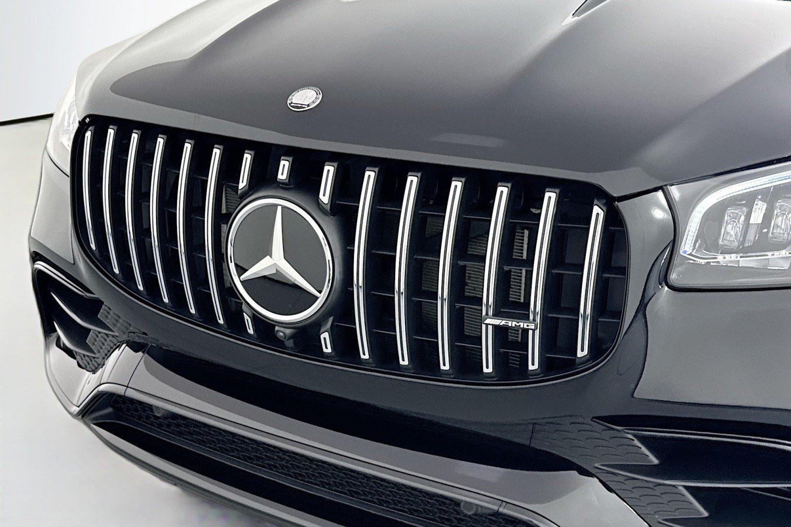 Certified 2025 Mercedes-Benz GLS 63 AMG 4MATIC image 14