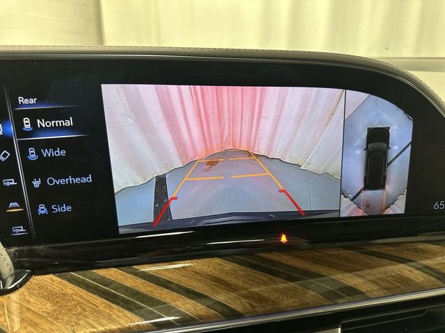 Used 2023 Cadillac Escalade ESV Premium Luxury Platinum image 13