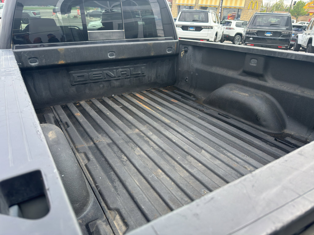 Used 2015 GMC Sierra 2500 Denali w/ Duramax Plus Package AWD/4WD image 13