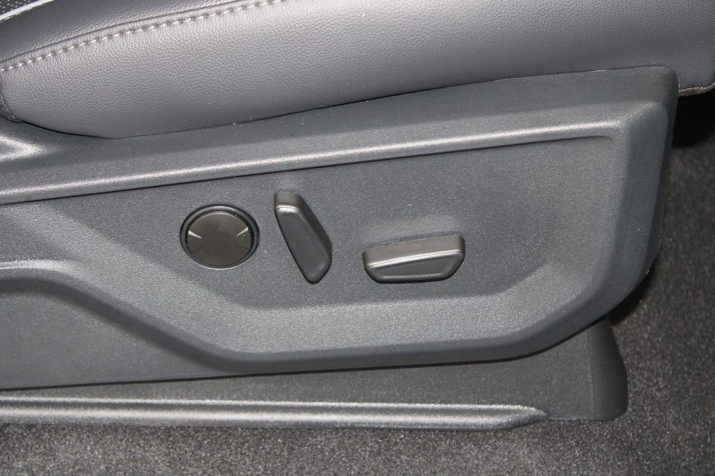 New 2026 Ford F150 Lariat AWD/4WD image 27