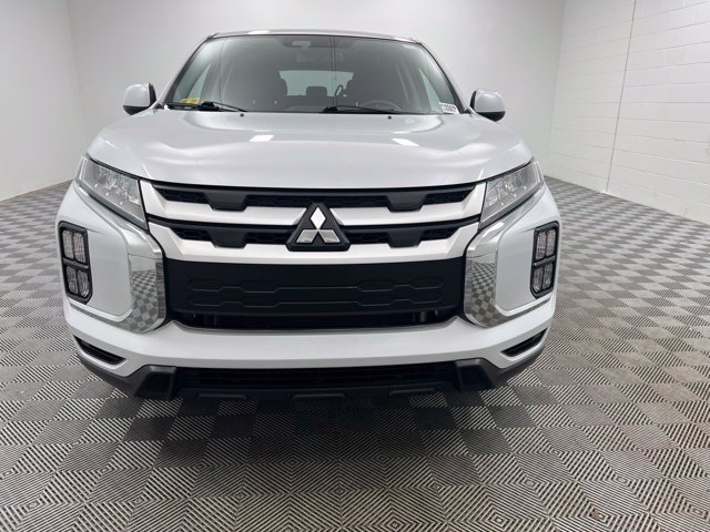 Used 2026 Mitsubishi Outlander Sport ES AWD/4WD image 3