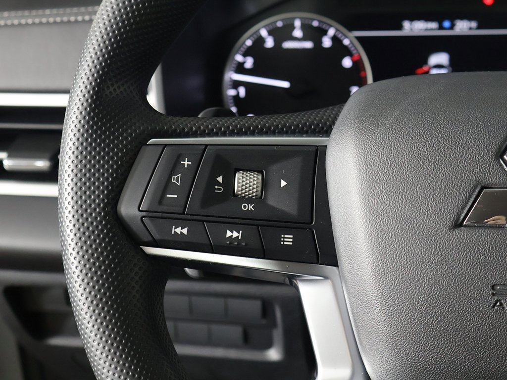 New 2026 Mitsubishi Outlander ES image 38