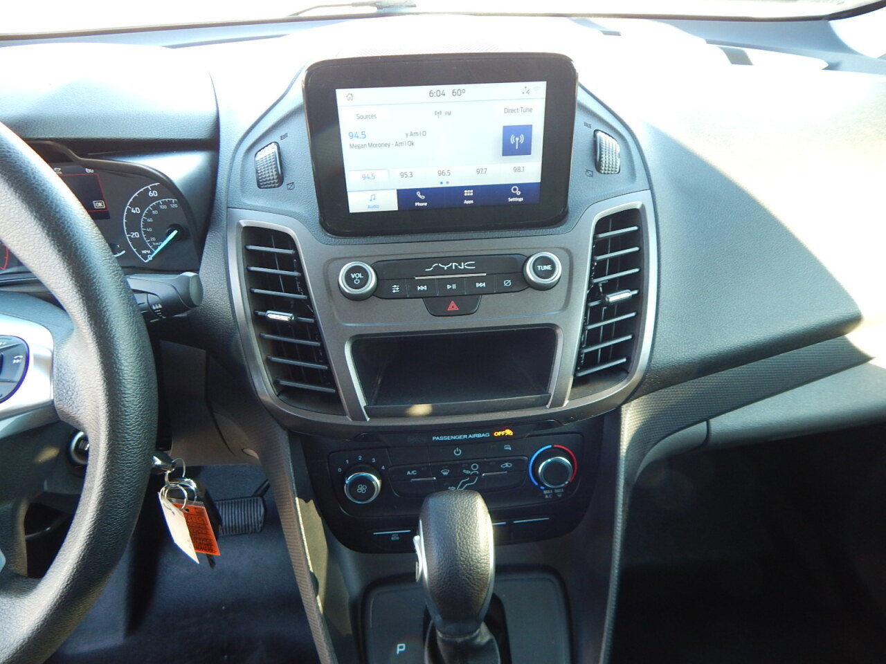 Used 2022 Ford Transit Connect XL image 22