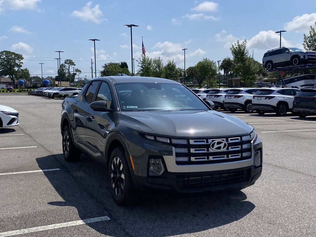 New 2026 Hyundai Santa Cruz SE FWD image 2