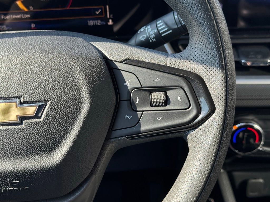 Used 2025 Chevrolet TrailBlazer LT image 33