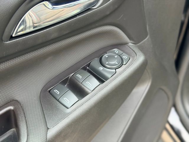 Used 2022 Chevrolet Equinox RS w/ RS Leather Package AWD/4WD image 20