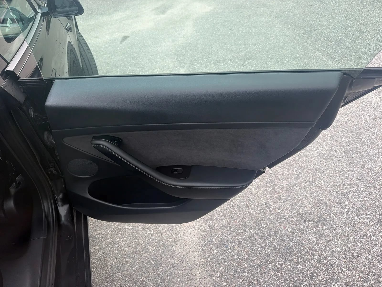 Used 2022 Tesla Model 3 Standard Range RWD image 17
