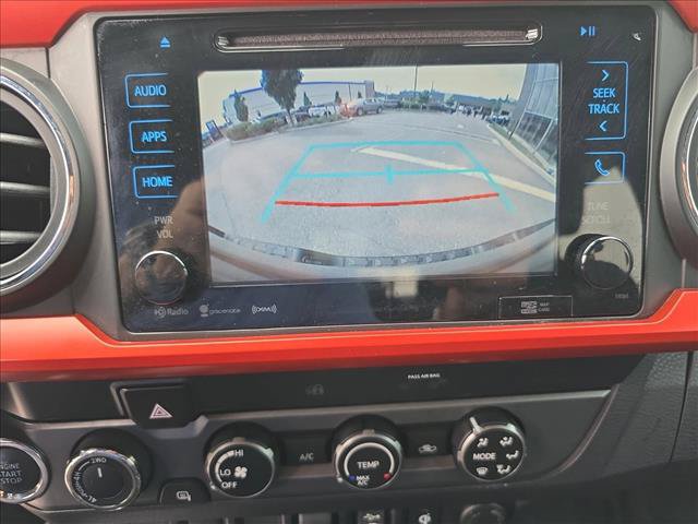 Used 2019 Toyota Tacoma TRD Sport AWD/4WD image 24