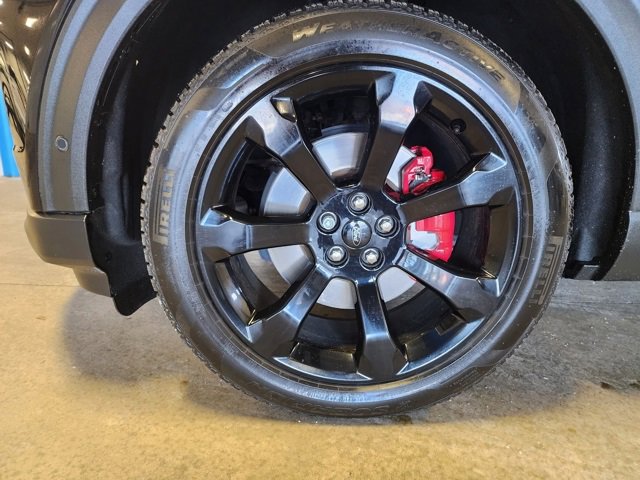 Used 2020 Ford Explorer ST w/ ST Street Pack image 9