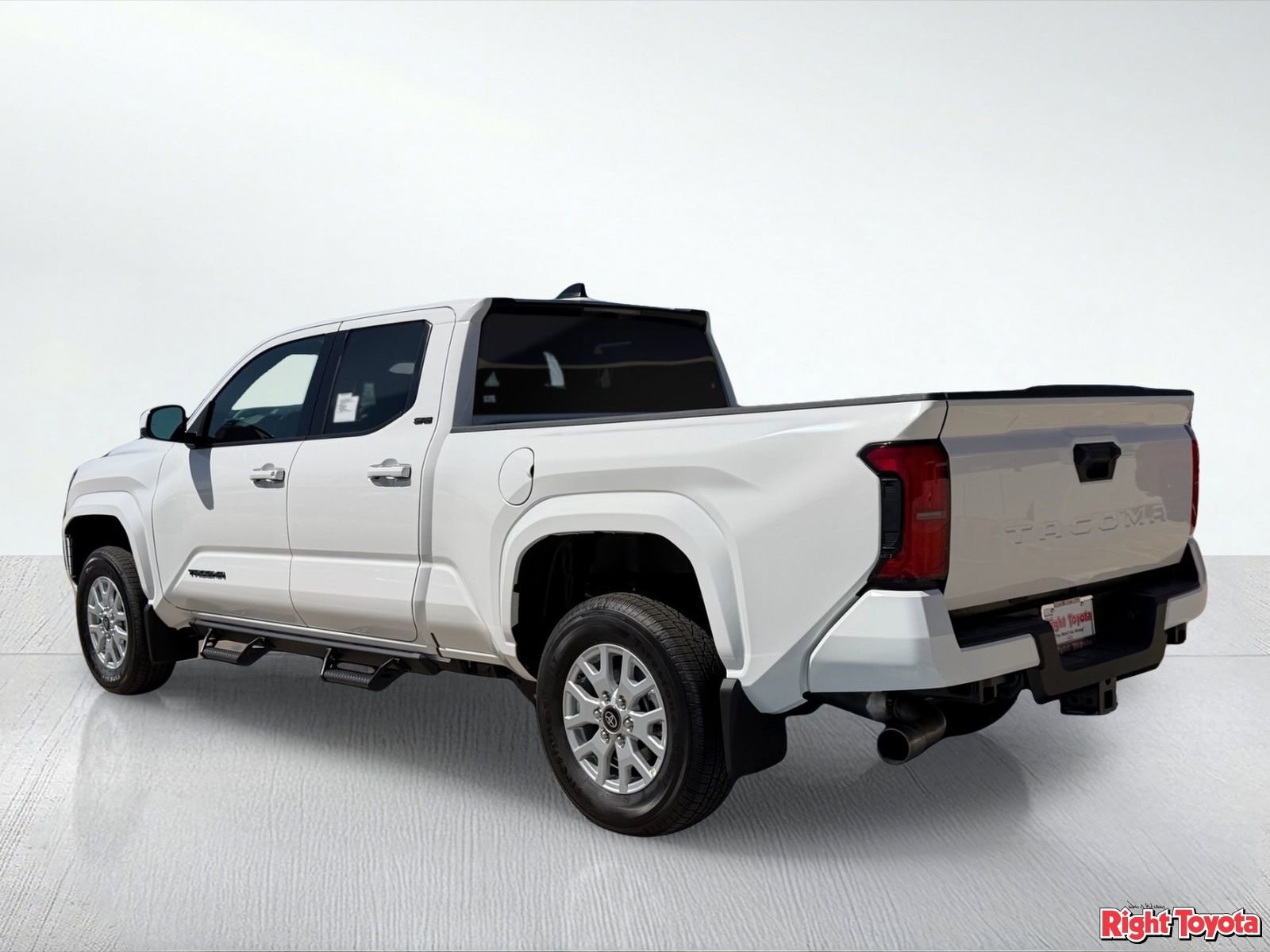New 2026 Toyota Tacoma SR5 RWD image 4