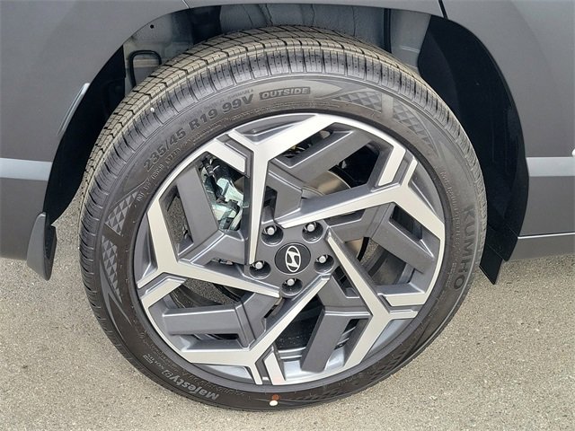 New 2026 Hyundai Kona SEL Premium image 24