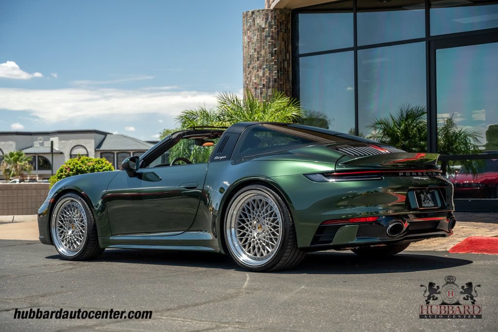Used 2024 Porsche 911 AWD/4WD image 40